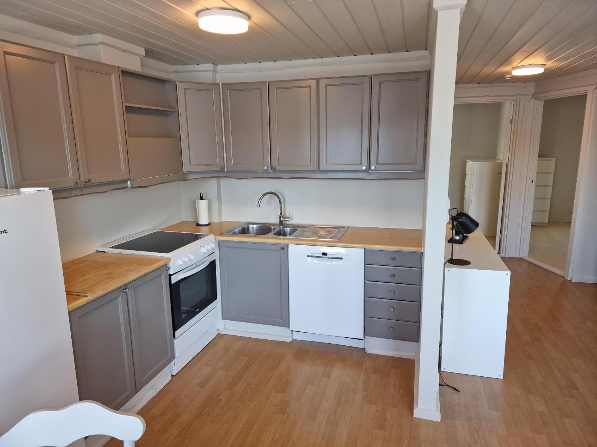 Preikestolen Panorama - Seaside Apartments Jorpeland Room photo